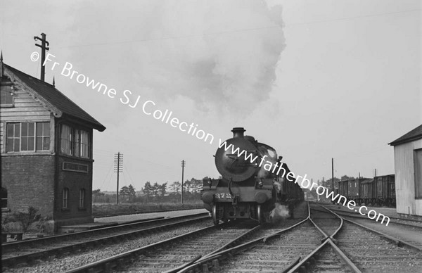 TRAIN PASSING SIGNAL BOX